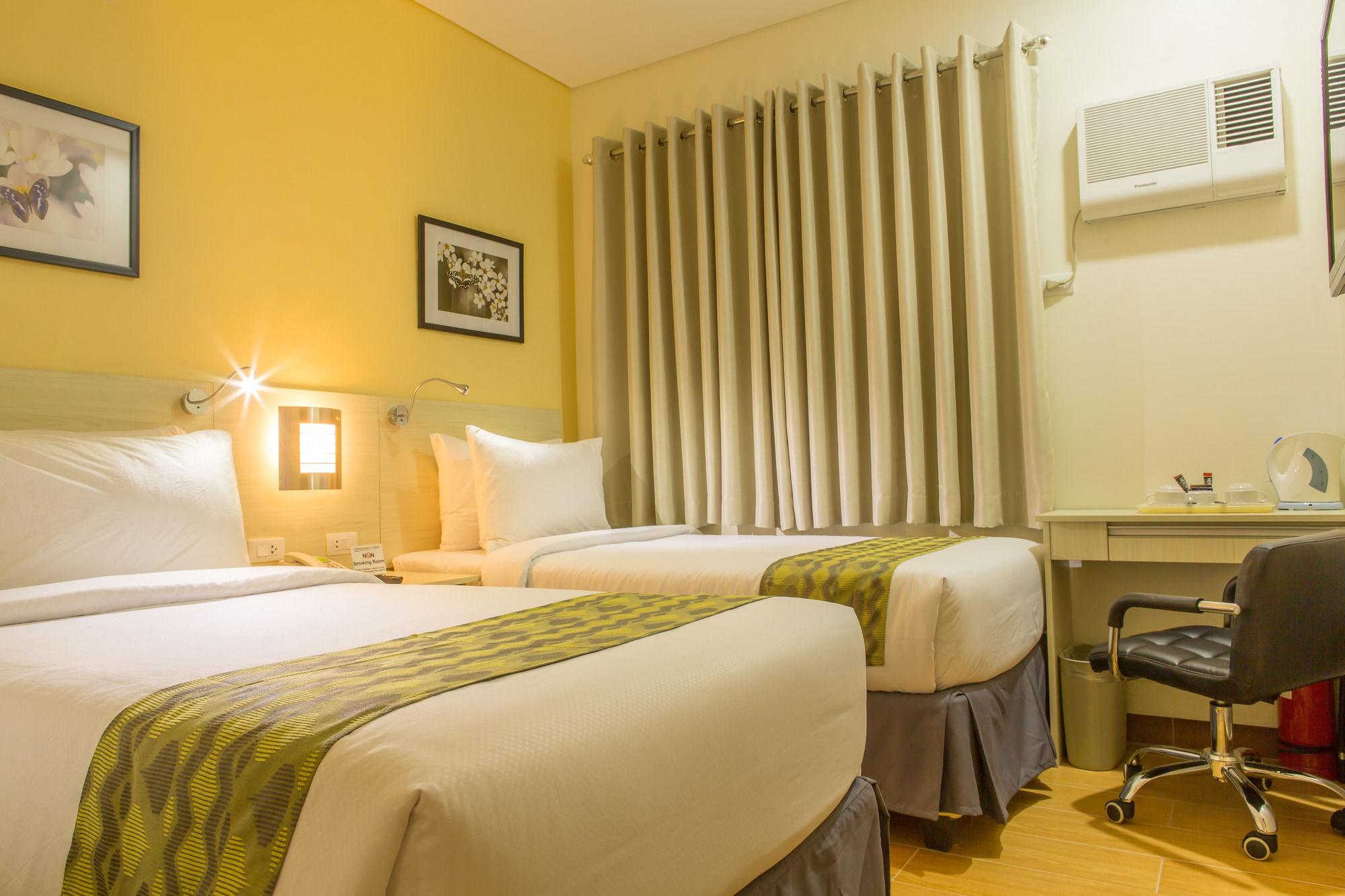 Hamersons Hotel Cebu Екстер'єр фото