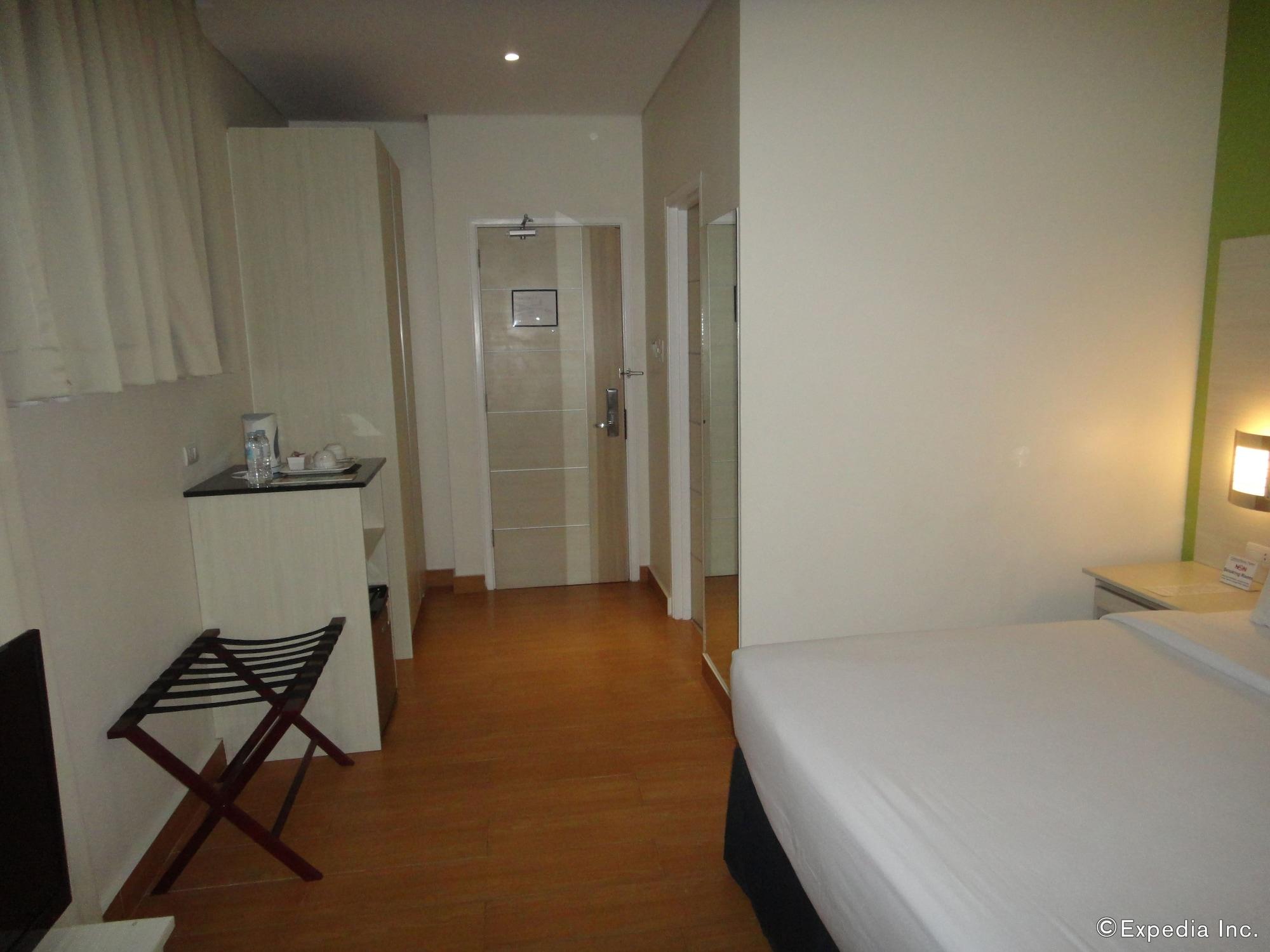 Hamersons Hotel Cebu Екстер'єр фото