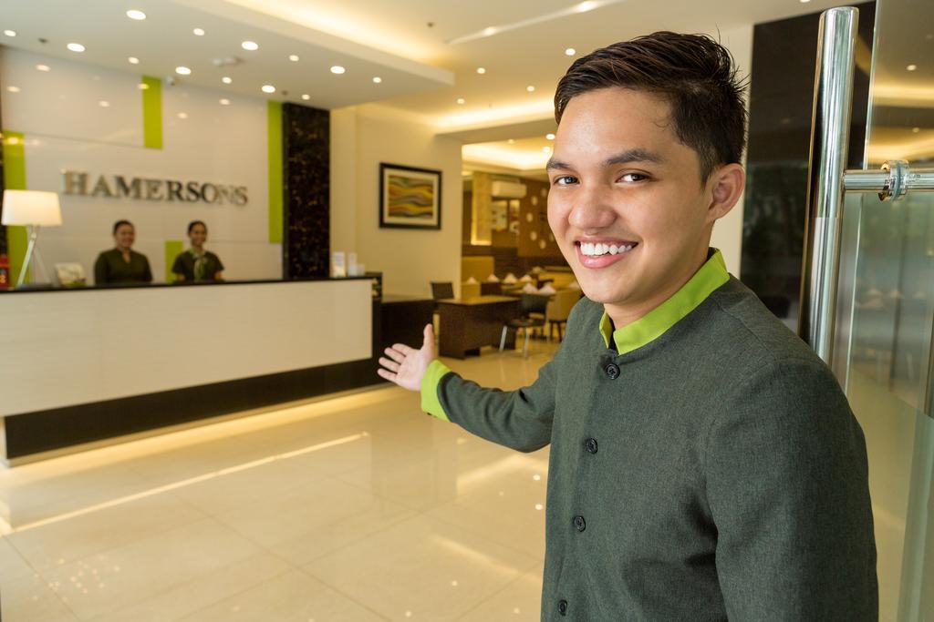 Hamersons Hotel Cebu Екстер'єр фото