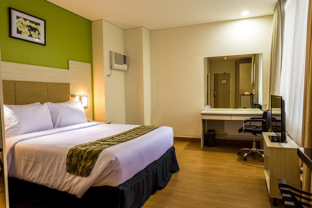 Hamersons Hotel Cebu Екстер'єр фото