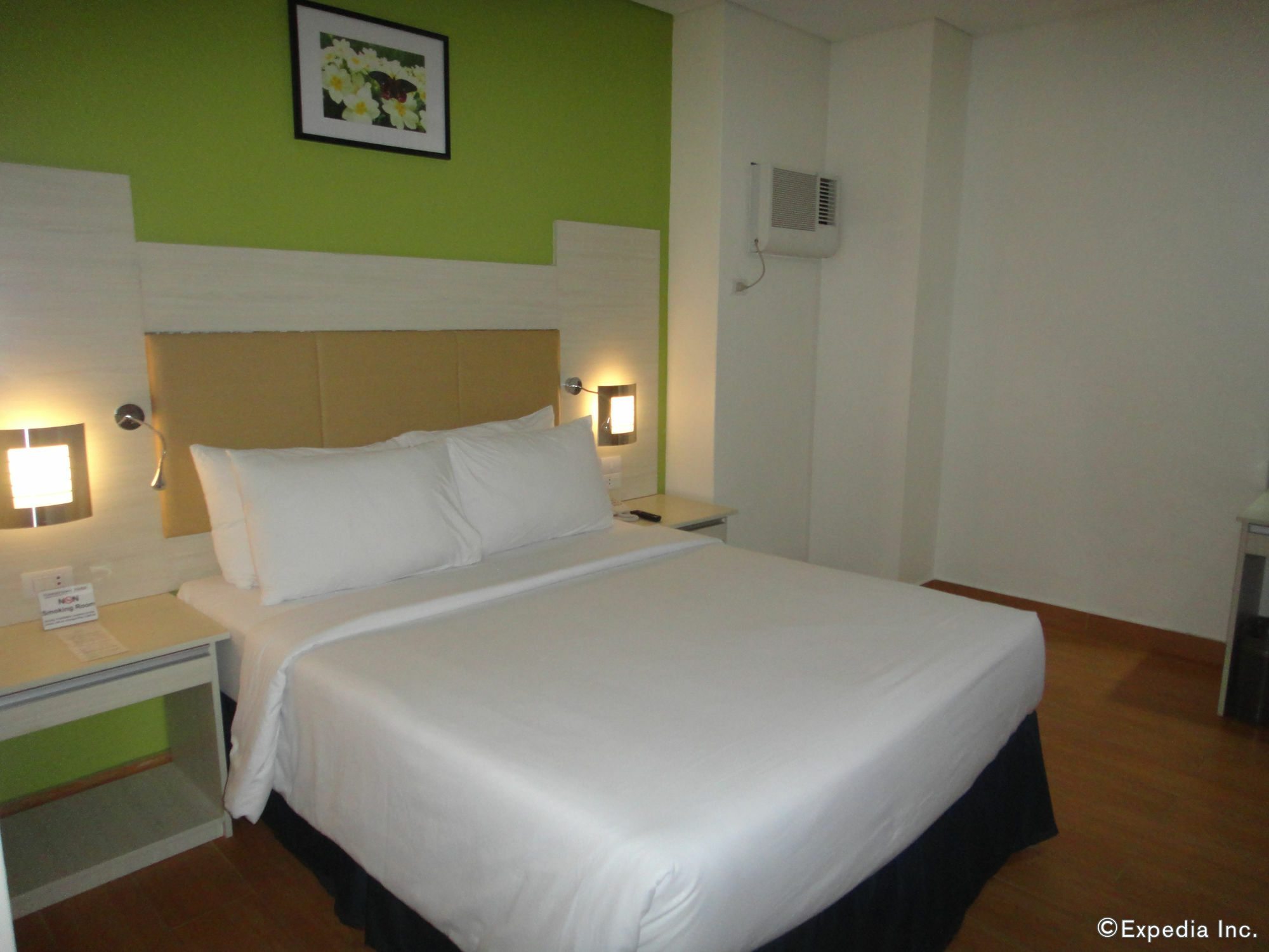 Hamersons Hotel Cebu Екстер'єр фото